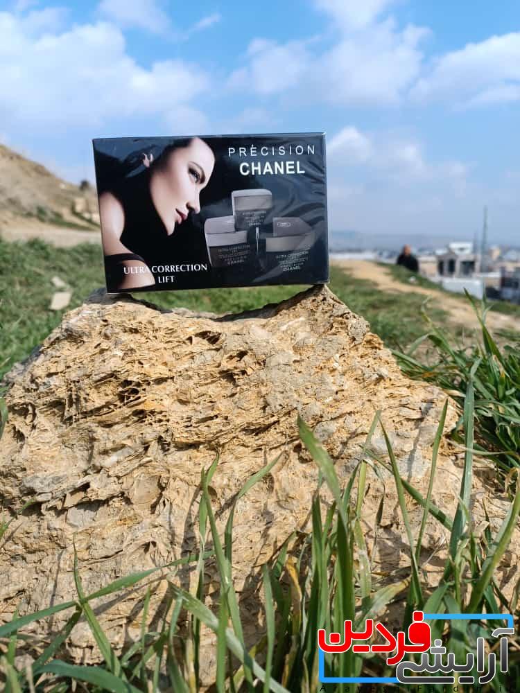 6af20900-595f-48f2-a77c-1d2693f170ce پک ضد چروک ۳ عددی کرم ضد چروک مدل Le Lift - Image 1