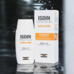 کرم ضد آفتاب بدون رنگ ایزدین FOTOULTRA 100 ACTIVE UNIFY ISDIN - Image 3