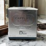 کرم لیفتینگ دور چشم دیور مدل CAPTURE SCULPT 10 YEUX - Image 2