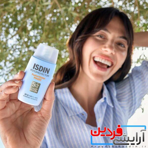 ضد آفتاب بی رنگ ایزدین Isdin Fotoprotector Fusion Water Magic SPF 50 - Image 3